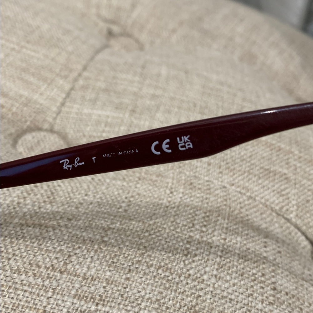 Ray-Ban Glasses - Picture 3 of 11